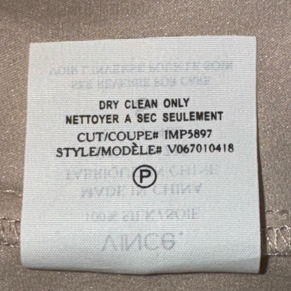 Vince Champagne Silk Pullover Blouse Tee - Picture 16 of 16